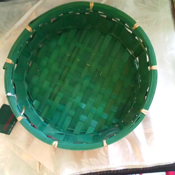 Wicker Christmas basket - Picture 2 of 4